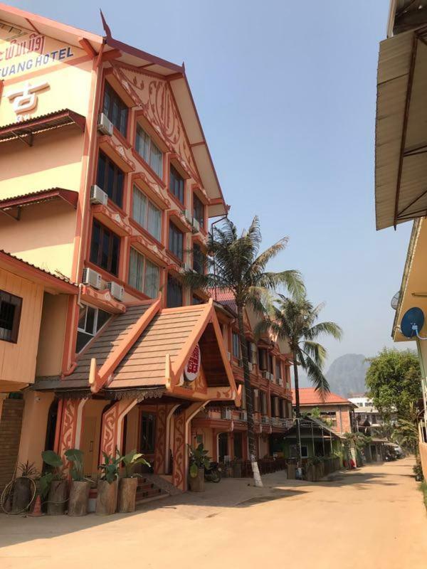 Pangu Hotel - 盘古酒店 Vang Vieng Buitenkant foto